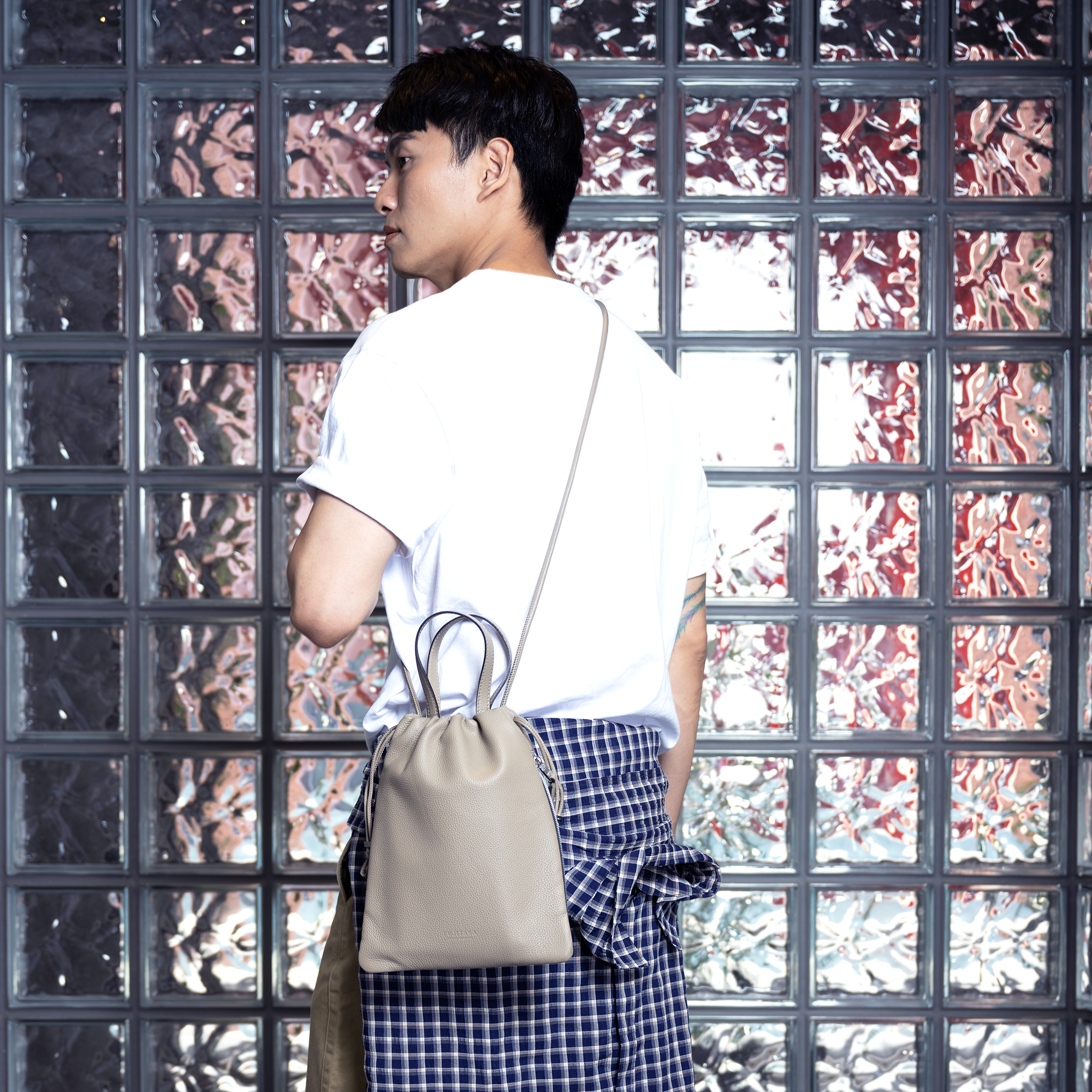 FUJITAKA|Fino 皮革抽繩迷你包 (卡其棕)