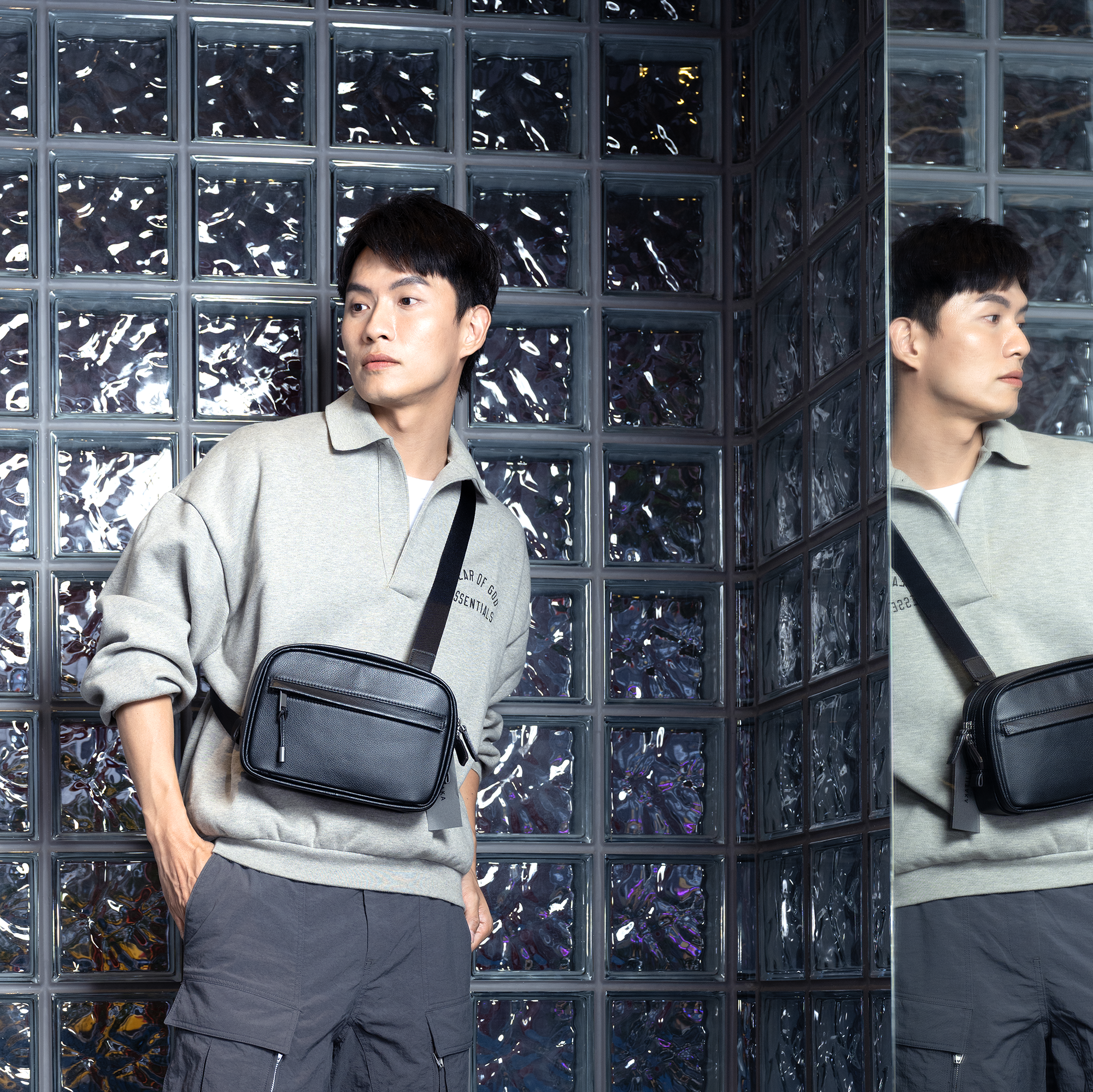 FUJITAKA|Pacchetto 隨身皮革小包 (黑)