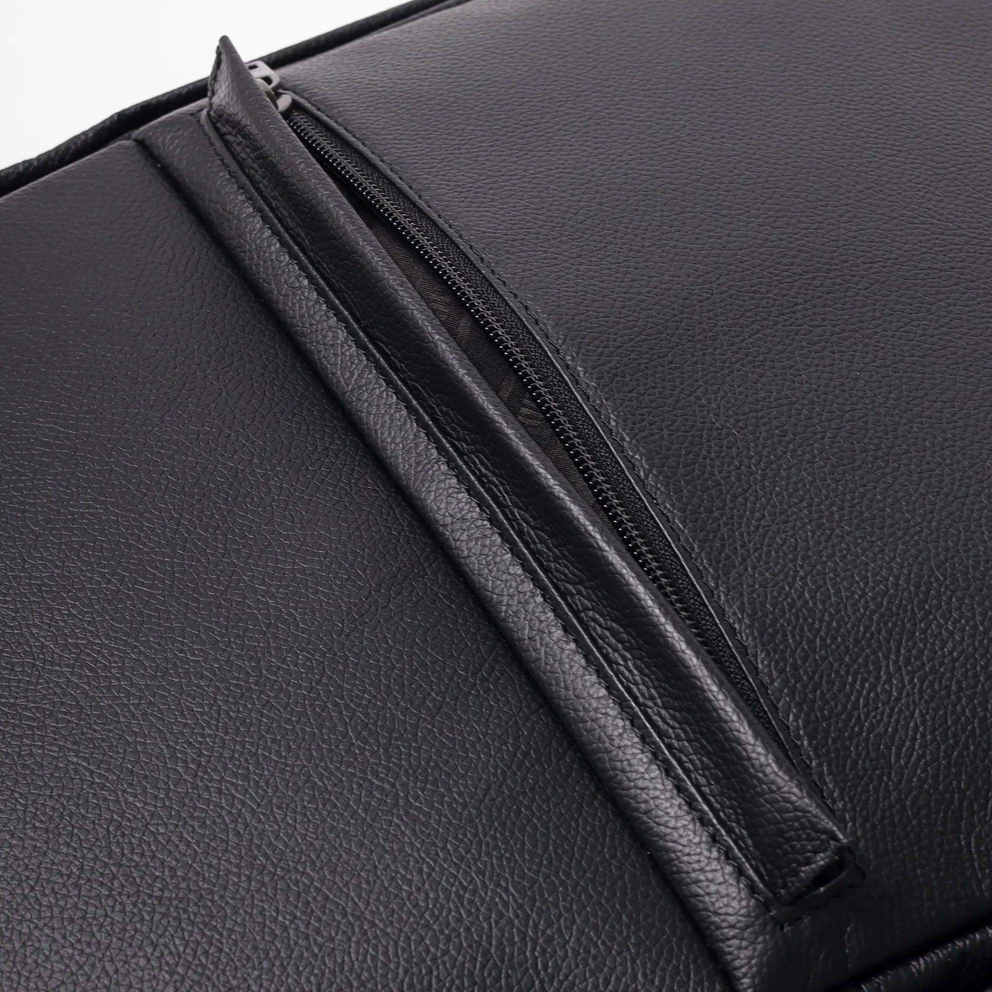 FUJITAKA|Pacchetto A4 皮革後背包 (黑)