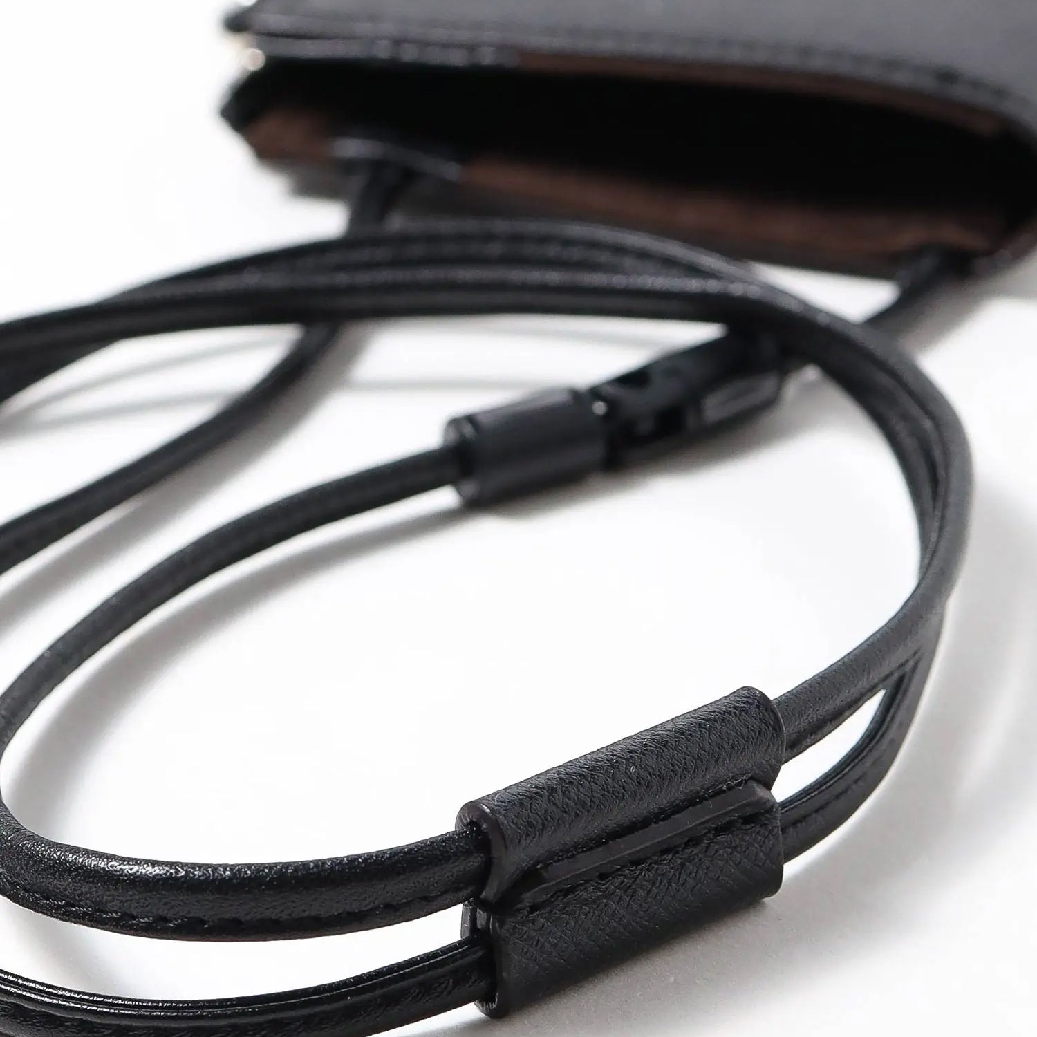 FUJITAKA|Extra Biz 皮革手機袋 (黑)