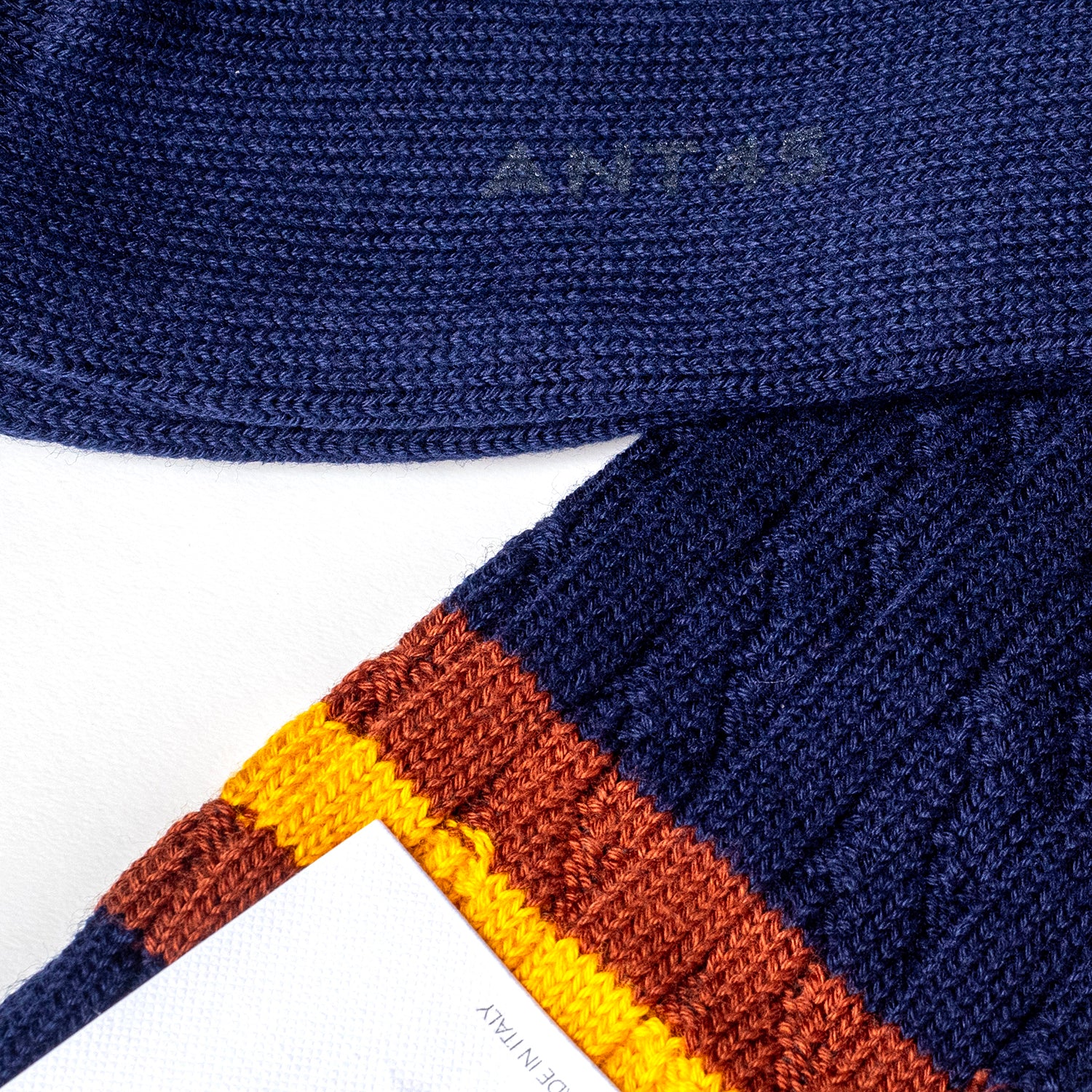 ANT45|Mull 特殊織紋中筒襪 (深藍)