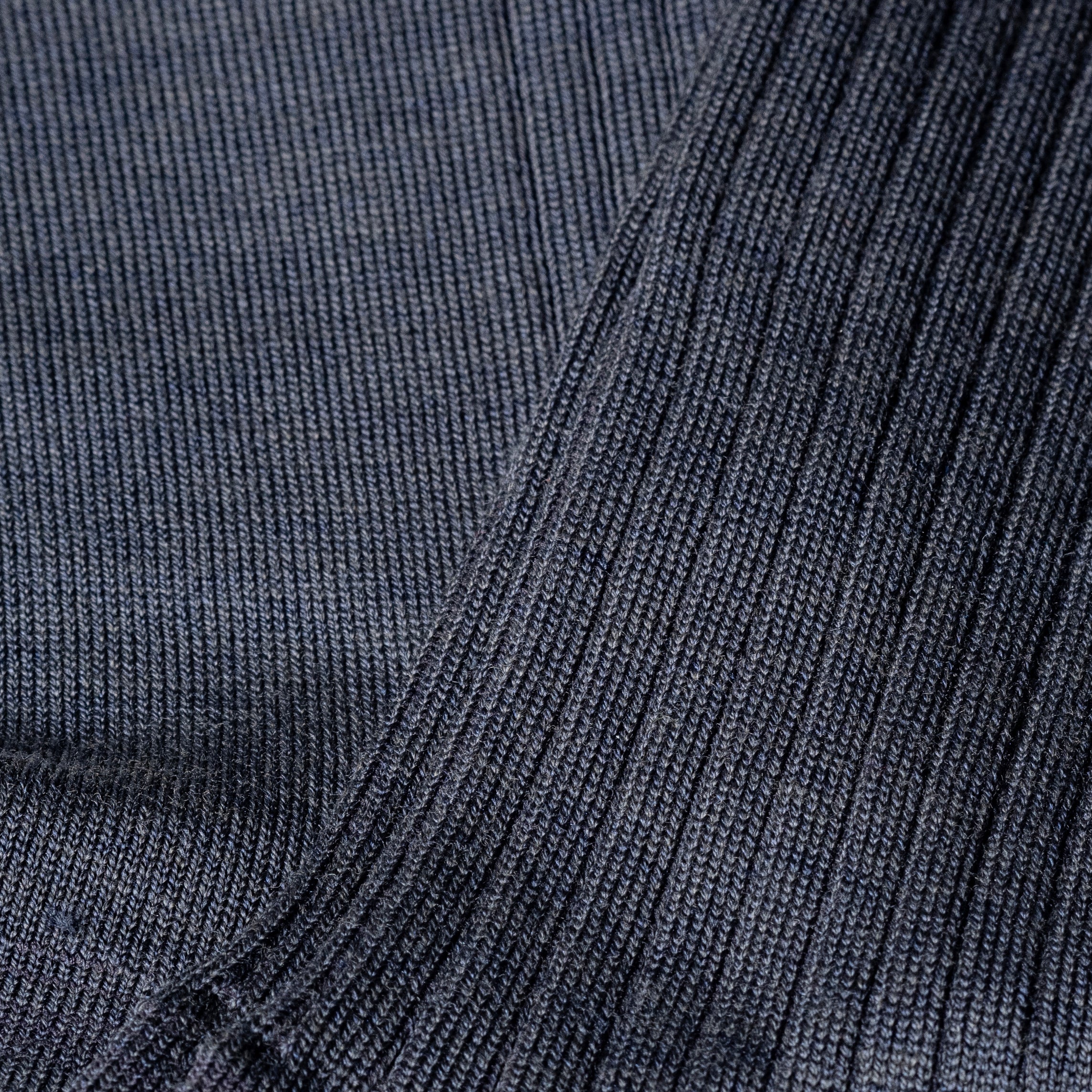 NISHIGUCHI KUTSUSHITA|Praha 絲綿混紡羅紋中筒襪 (深灰)