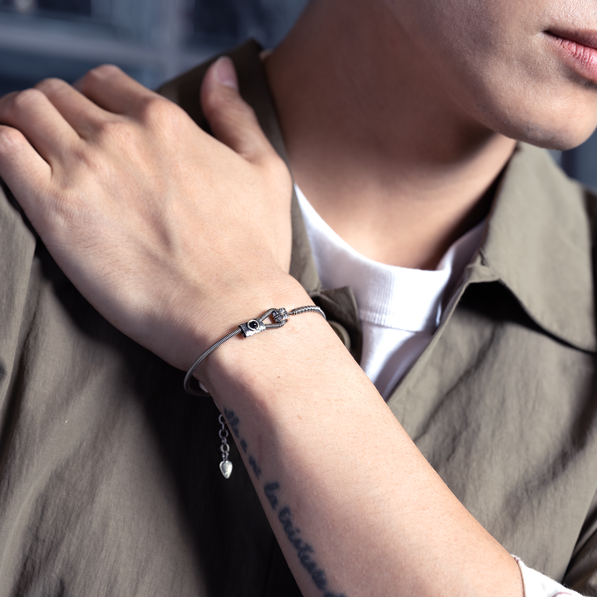 SING A SONG｜一弦一念 金屬手鍊 (縞瑪瑙)