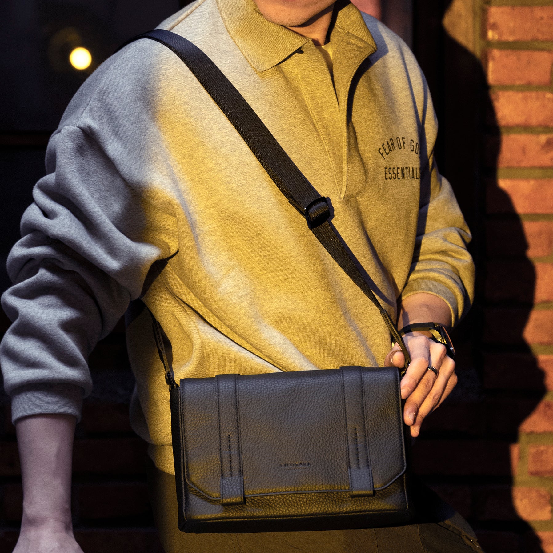 FUJITAKA｜Alta 迷你皮革郵差包 (黑)