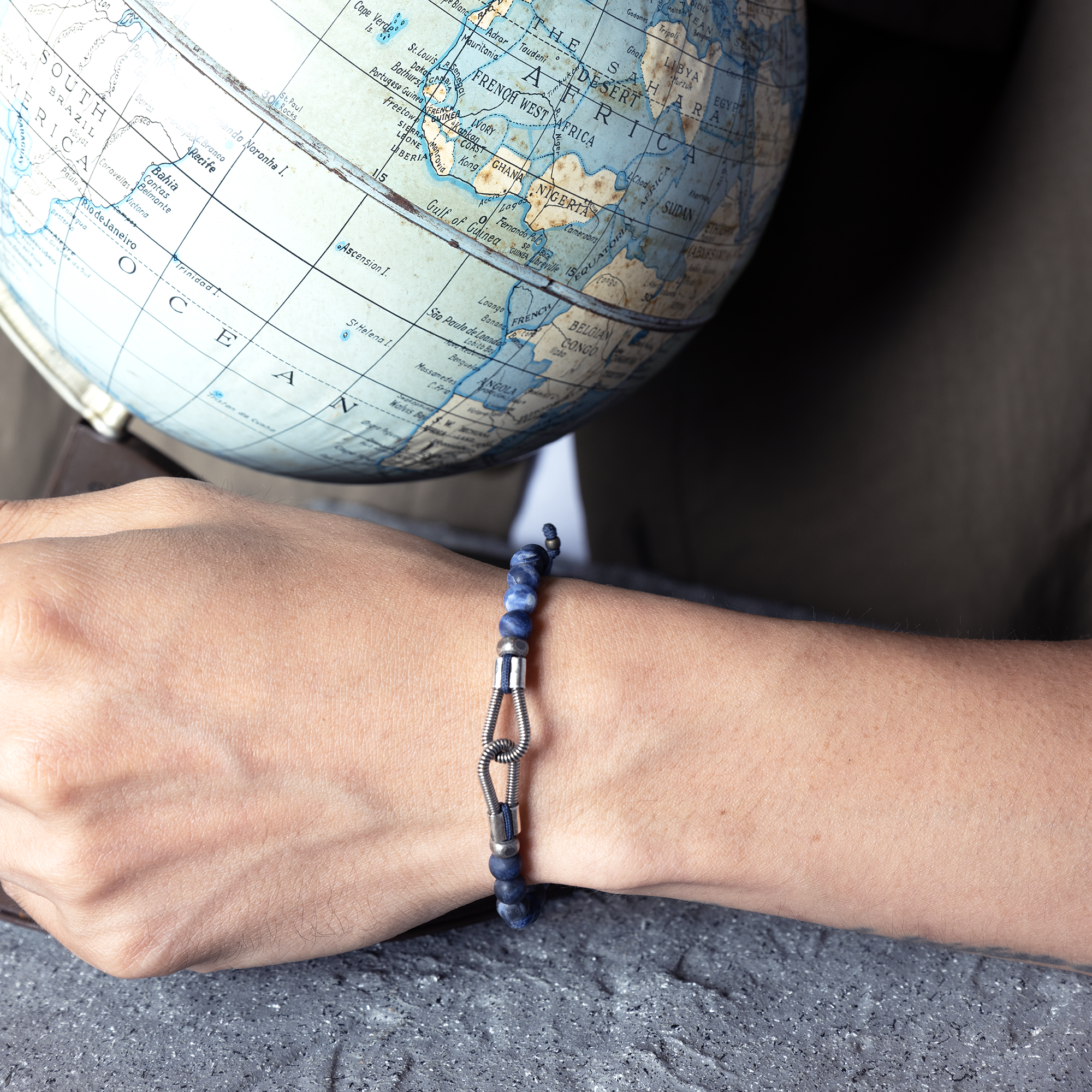 SING A SONG｜一弦一念 礦石手鍊 (單圈 / 蘇打石)