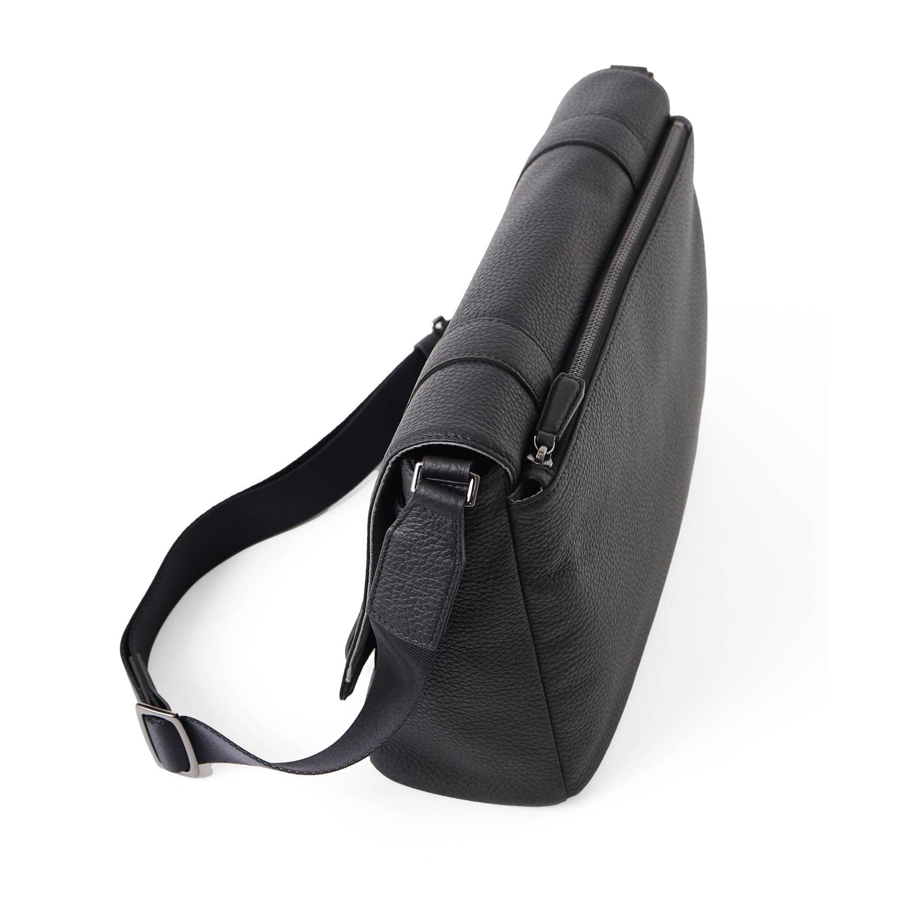 FUJITAKA｜Alta 皮革郵差包 (黑)