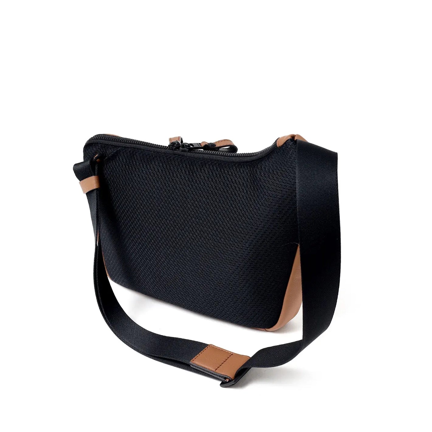 FUJITAKA｜Locus 皮革不規則肩背包 (咖啡)