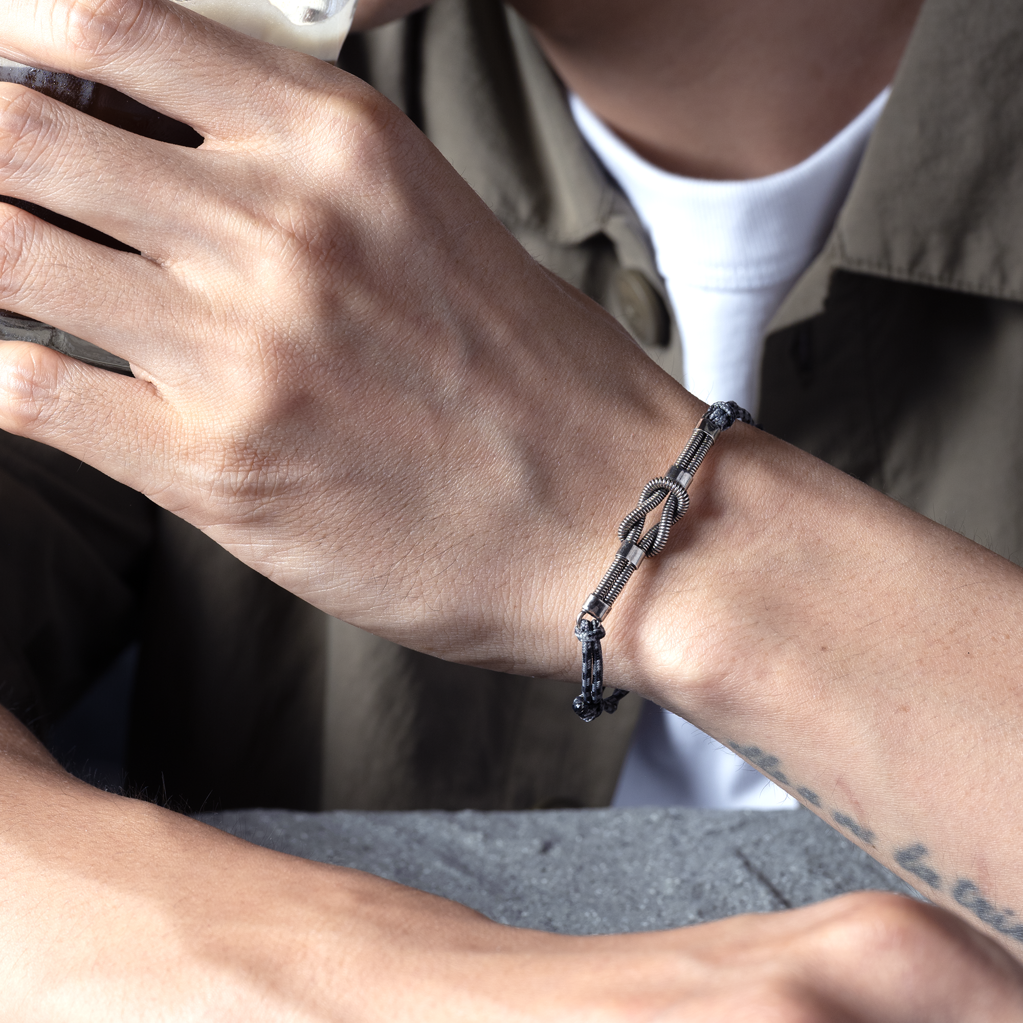 SING A SONG｜一弦一念 繩結手鍊 B (黑)