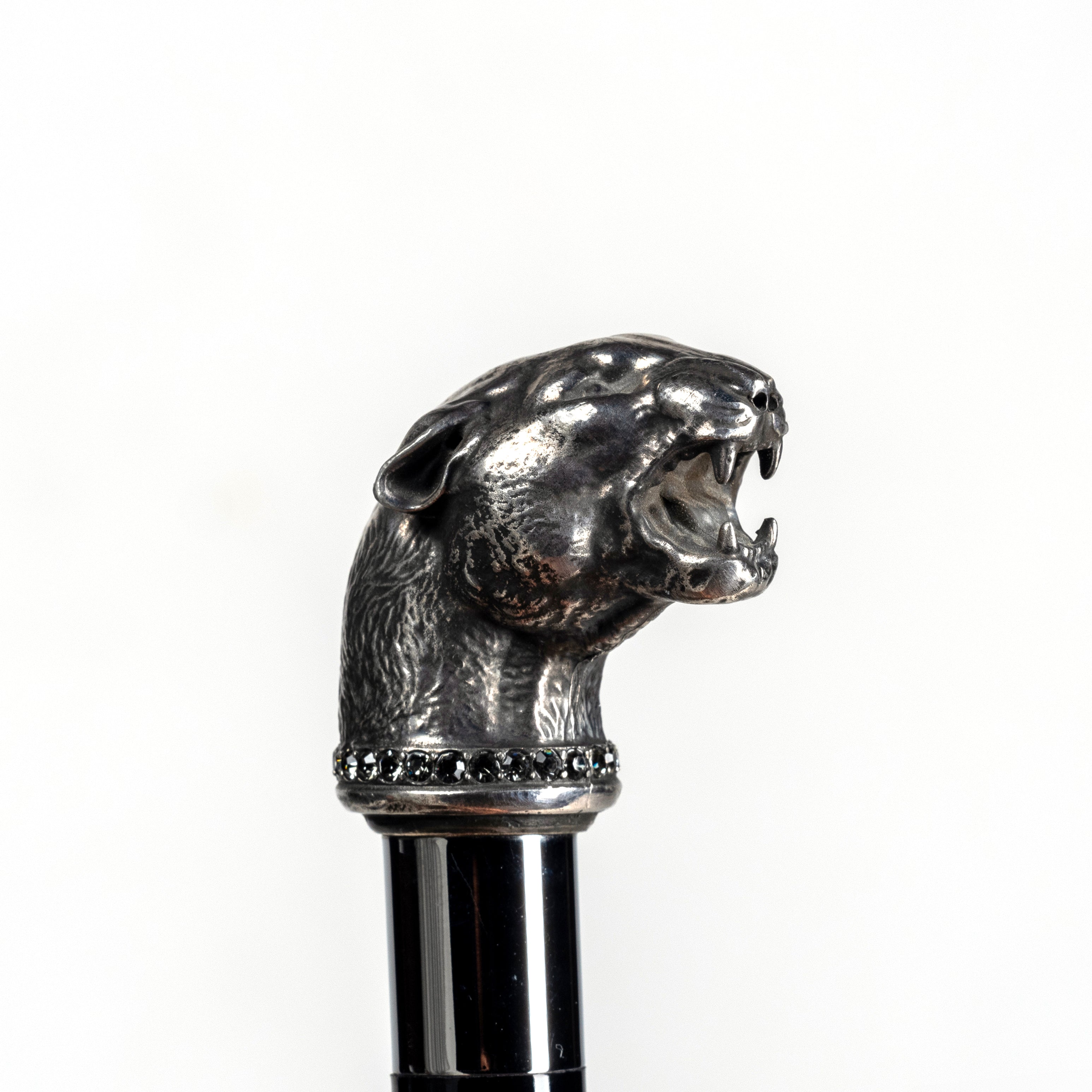 Utile4｜獵豹獸首長鞋把