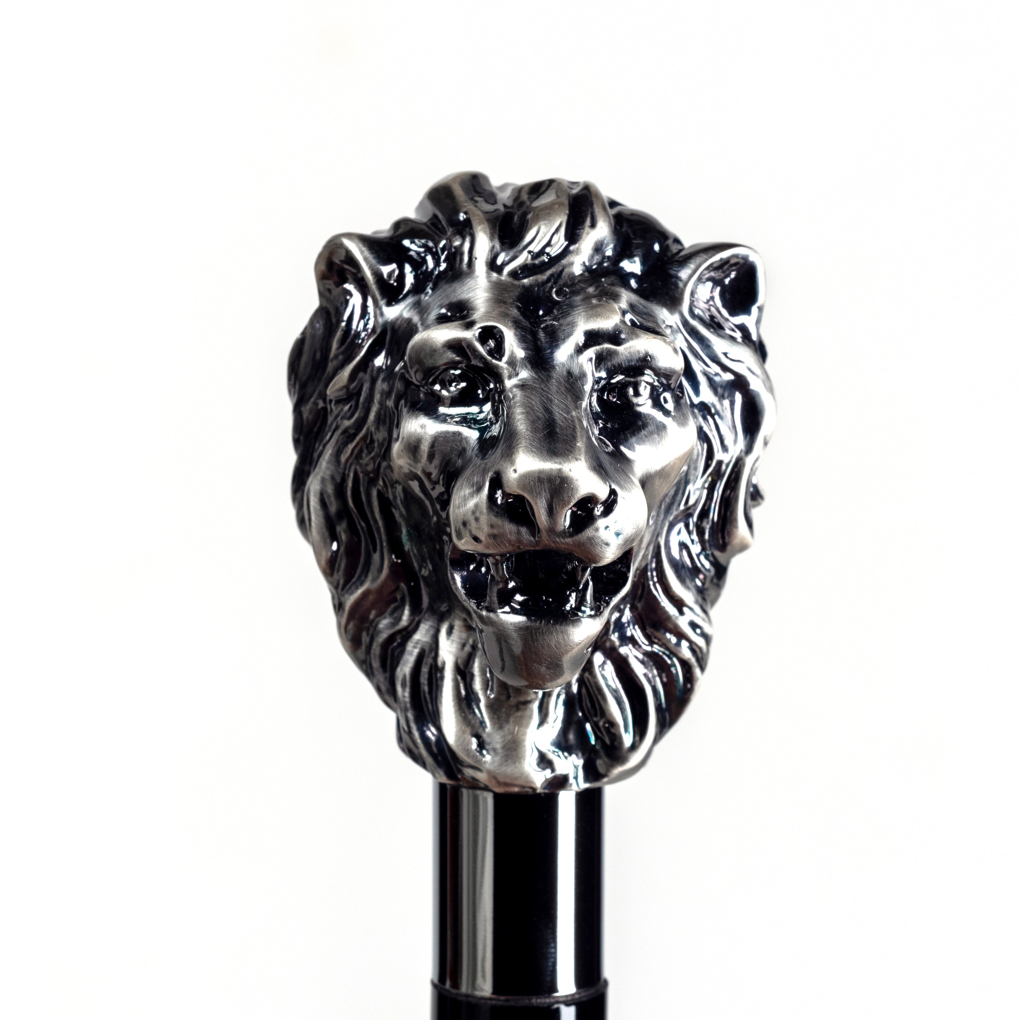 Utile4｜獅子獸首長鞋把