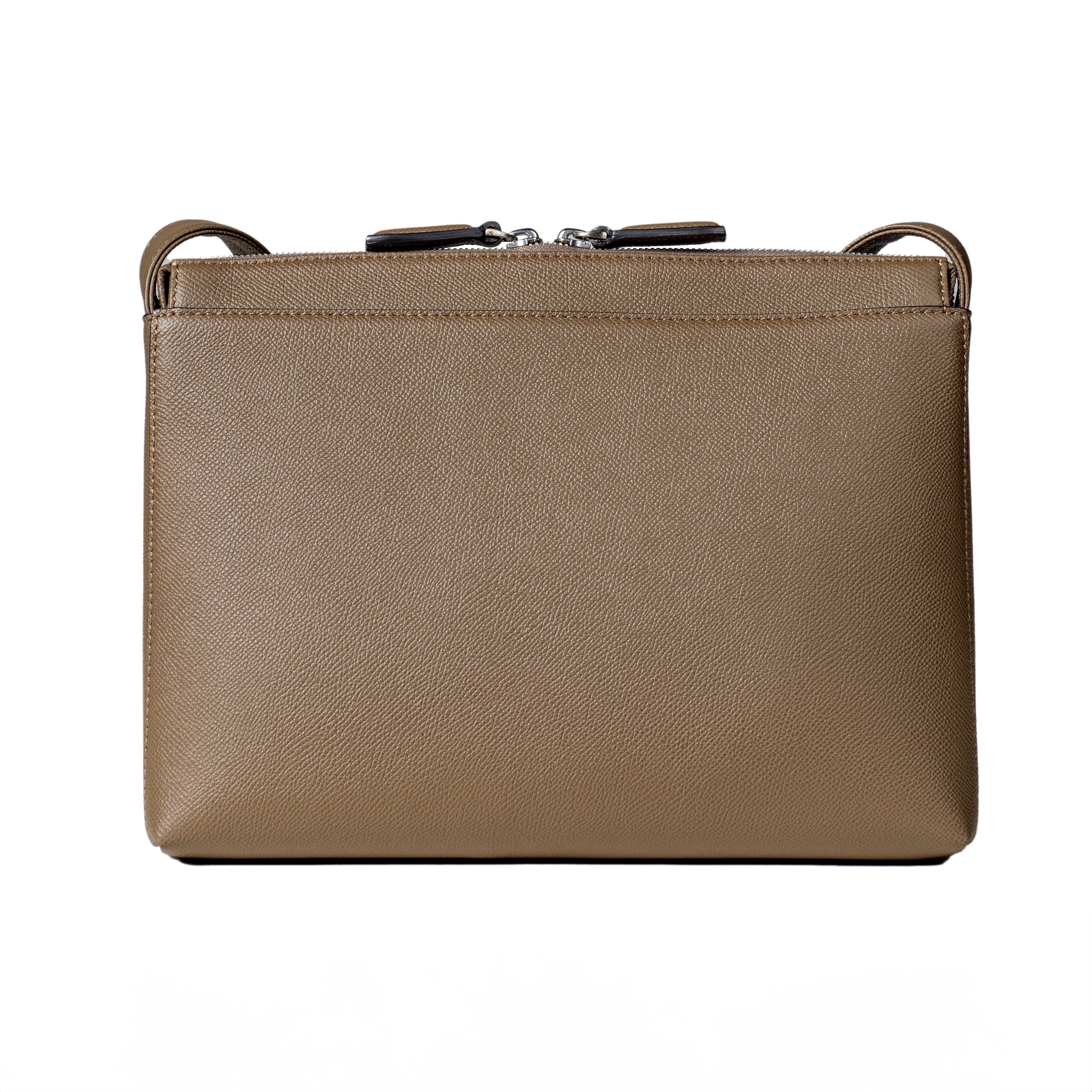 FUJITAKA｜Villa 皮革肩背包 (卡其棕)