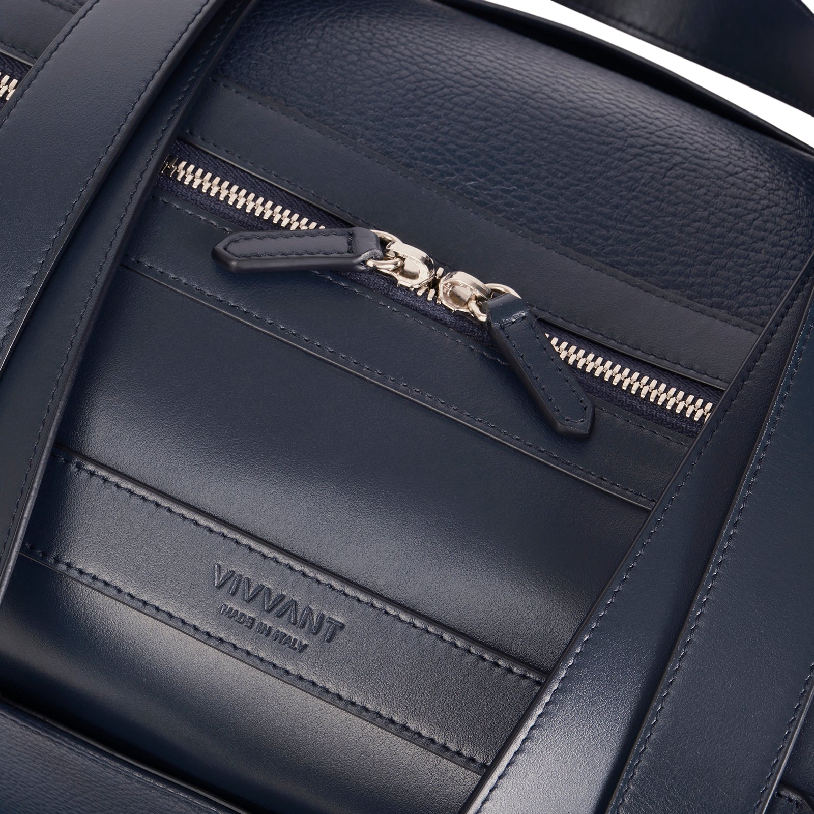 VIVVANT｜On-My-Way 皮革輕旅袋 (海軍藍)